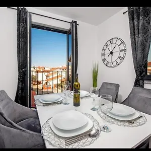 Deluxe A&a - 2 Apartment Rovinj