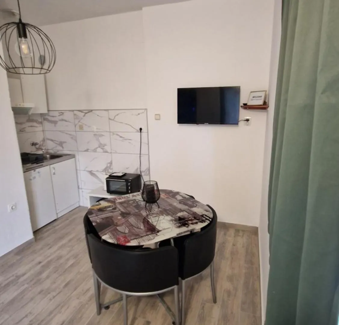 Apartman Dobric Kaštel Štafilić Apartment